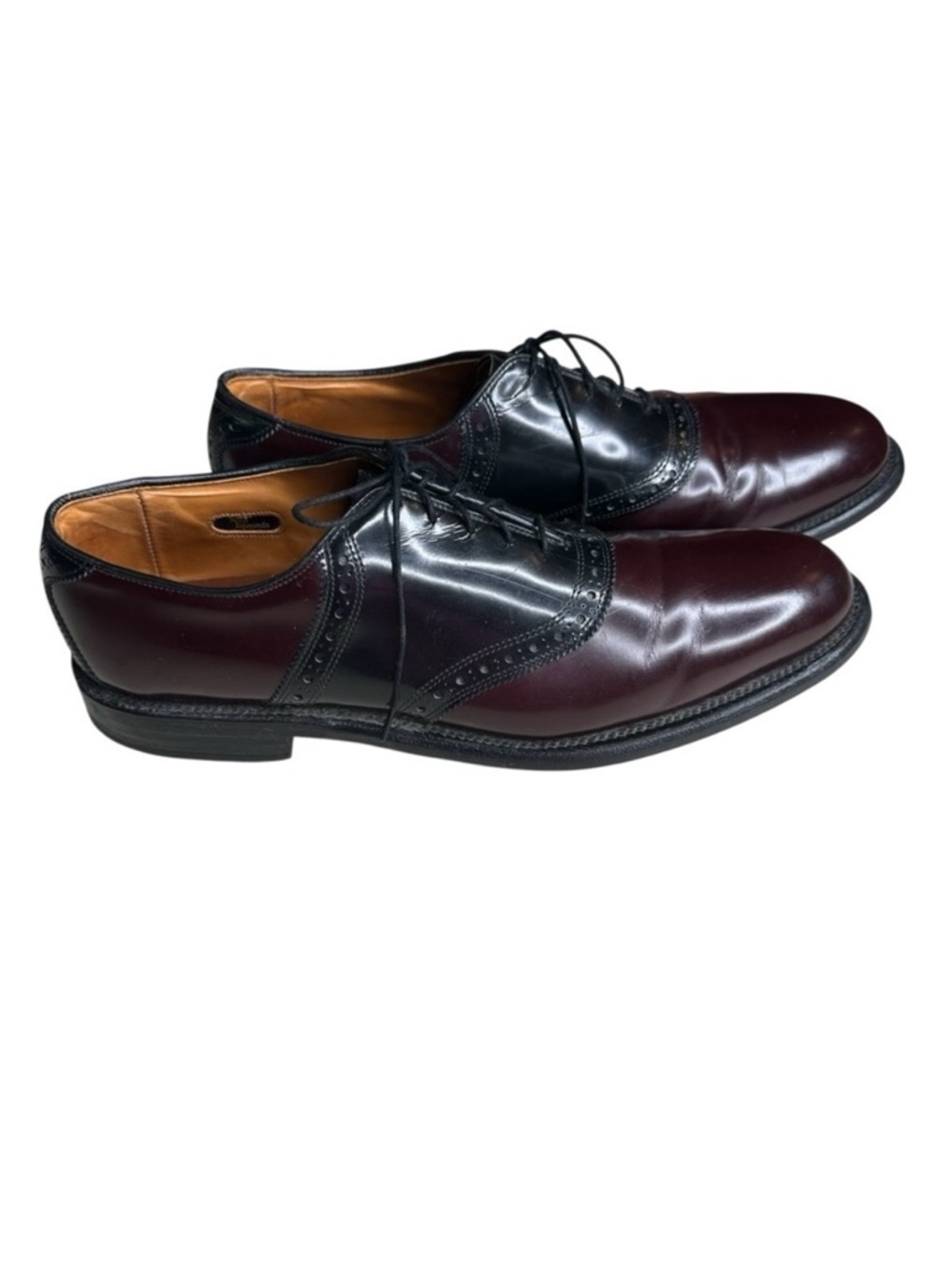 Allen Edmonds Men’s Shelton Black and Burgundy Oxfords. Size 11 1/2 A, narrow